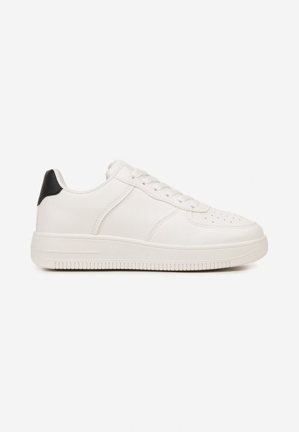 Born2be - Biało-Czarne Sneakersy na Grubej Podeszwie z Ekoskóry z Przeszyciami Geriada. Okazja: na co dzień. Kolor: biały
