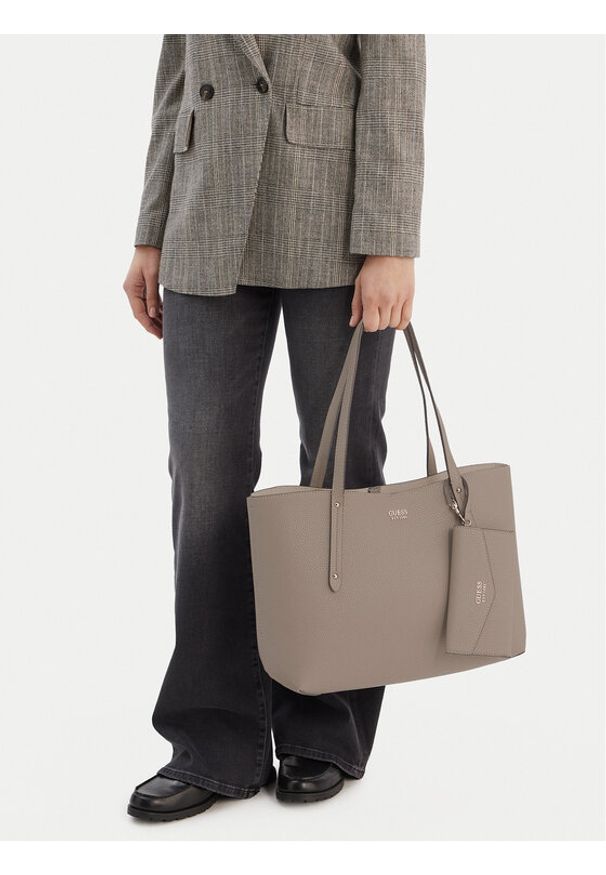 Guess Torebka HWPG96 48230 Beżowy. Kolor: beżowy. Materiał: skórzane