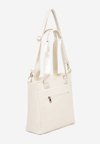 Renee - Biała Torebka Typu Shopper z Paskiem Crossbody i Aplikacją Zdobiona Pikowaniem Fleomira. Kolor: biały. Wzór: aplikacja. Dodatki: z aplikacjami. Materiał: pikowane, zdobione. Styl: biznesowy