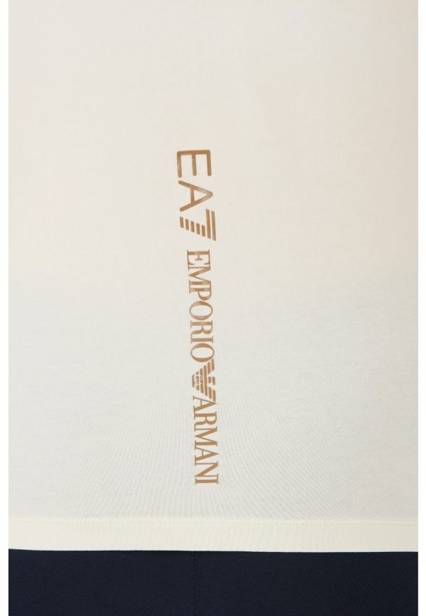 EA7 Emporio Armani - EA7 Beżowy t-shirt. Kolor: różowy