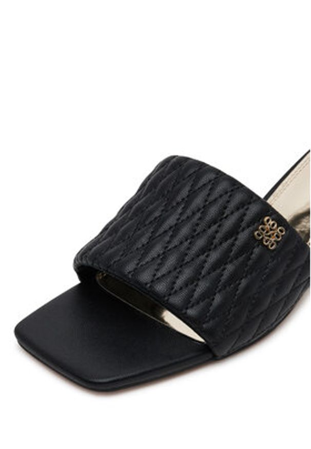 Nine West Klapki S4S96897-01 Czarny. Kolor: czarny. Materiał: materiał