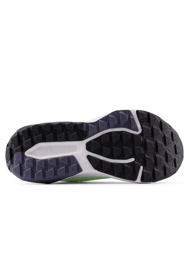 Buty damskie New Balance DynaSoft Nitrel v6 WNTR18Z – zielone. Kolor: zielony. Materiał: syntetyk, materiał. Szerokość cholewki: normalna. Sport: fitness, bieganie