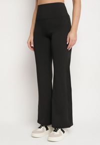 Born2be - Czarne Legginsy Dzwony z Wysokim Stanem i Szeroką Gumką w Talii Idoreia. Okazja: na co dzień. Stan: podwyższony. Kolor: czarny. Styl: casual, elegancki