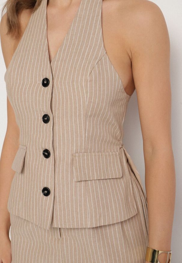 Born2be - Beżowy Kombinezon w Prążki w Stylu Garniturowym Lanirith. Okazja: na co dzień. Kolor: beżowy. Wzór: prążki. Styl: casual, klasyczny