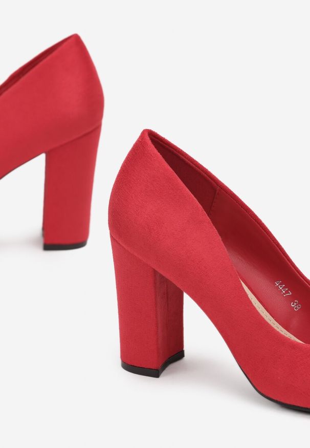 Renee - Czerwone Czółenka Juven. Zapięcie: bez zapięcia. Kolor: czerwony. Wzór: jednolity. Obcas: na obcasie. Styl: elegancki. Wysokość obcasa: wysoki