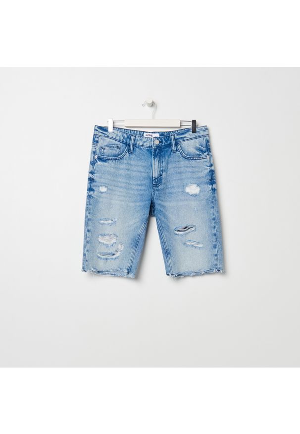 Sinsay - Szorty jeansowe - Niebieski. Kolor: niebieski. Materiał: jeans