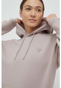 Guess bluza damska kolor fioletowy z kapturem z aplikacją. Typ kołnierza: kaptur. Kolor: fioletowy. Materiał: materiał, dzianina, wiskoza. Wzór: aplikacja #5