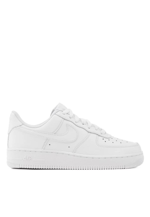 Buty Sportowe Młodzieżowe Nike Air Force 1 LE (GS). Okazja: na co dzień. Kolor: biały. Model: Nike Air Force. Sport: bieganie