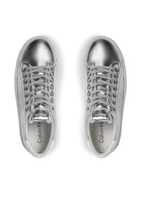 Calvin Klein Sneakersy Bubble Cupsole Lace Up Metallic HW0HW02008 Srebrny. Kolor: srebrny. Materiał: skóra