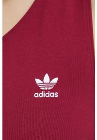adidas Originals sukienka kolor bordowy mini dopasowana. Kolor: czerwony. Materiał: bawełna. Długość rękawa: długi rękaw. Wzór: aplikacja. Długość: mini #2