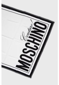 MOSCHINO - Moschino Chusta jedwabna kolor biały wzorzysta. Kolor: biały. Materiał: jedwab