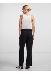 YAS Spodnie materiałowe 26030711 Czarny Regular Fit. Kolor: czarny. Materiał: syntetyk #4