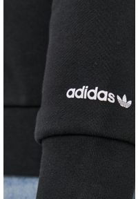 adidas Originals - Bluza bawełniana. Typ kołnierza: kaptur. Kolor: czarny. Materiał: bawełna. Długość rękawa: raglanowy rękaw. Wzór: aplikacja #5