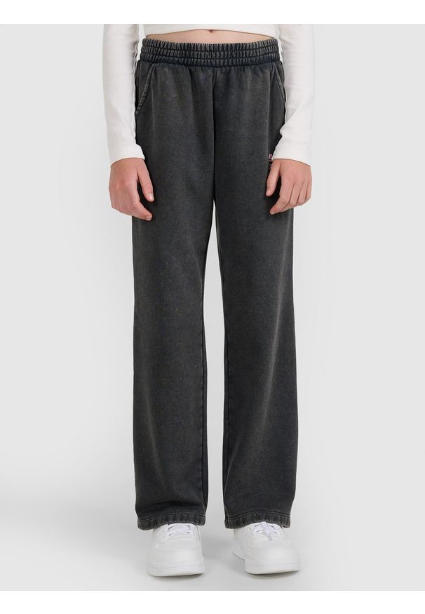 4f - 4F Spodnie dresowe z szerokimi nogawkami dziewczęce - szare 122 (6-7 lat). Okazja: na co dzień. Kolor: szary. Materiał: dresówka. Sezon: lato. Styl: casual