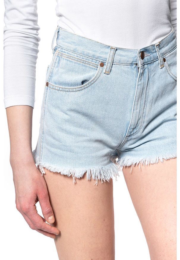 Wrangler - DAMSKIE SHORTY JEANSOWE WRANGLER FESTIVAL SHORT BLUE BALLAD W26FWPXA3 112128034. Materiał: jeans