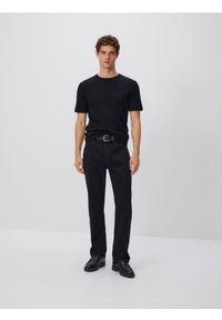 Reserved - Jeansy straight fit - czarny. Kolor: czarny