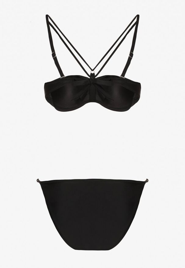 Born2be - Czarne Bikini Biustonosz z Ozdobnymi Paskami i Figi Fadeleine. Kolor: czarny