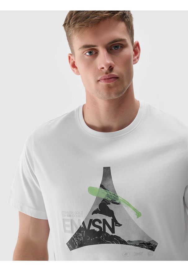 4f - 4F T-shirt regular z nadrukiem męski - biały XXL. Okazja: na co dzień. Kolor: biały. Materiał: bawełna, jersey, dzianina. Długość rękawa: krótki rękaw. Długość: krótkie. Wzór: nadruk. Styl: sportowy, casual, klasyczny
