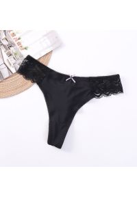 Intica - Majtki z koronką na biodrach z kokardką Ainikki. Kolor: czarny. Materiał: koronka. Wzór: koronka