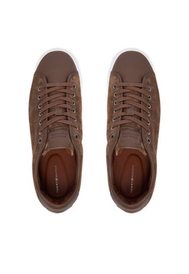 TOMMY HILFIGER - Tommy Hilfiger Sneakersy Premium Dress Leather Mix FM0FM05842 Brązowy. Kolor: brązowy. Materiał: zamsz, skóra