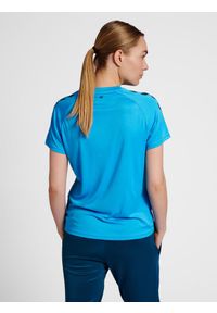 Koszulka damska Hummel Core Poly. Kolor: niebieski. Długość rękawa: krótki rękaw. Długość: krótkie. Sport: fitness, piłka ręczna