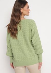 Born2be - Zielony Klasyczny Sweter z Rękawami Nietoperza Steresa. Kolor: zielony. Długość rękawa: długi rękaw. Długość: długie. Styl: klasyczny #2