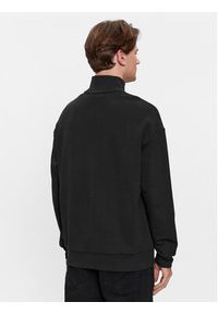 Calvin Klein Bluza Hero Logo K10K112773 Czarny Regular Fit. Kolor: czarny. Materiał: bawełna