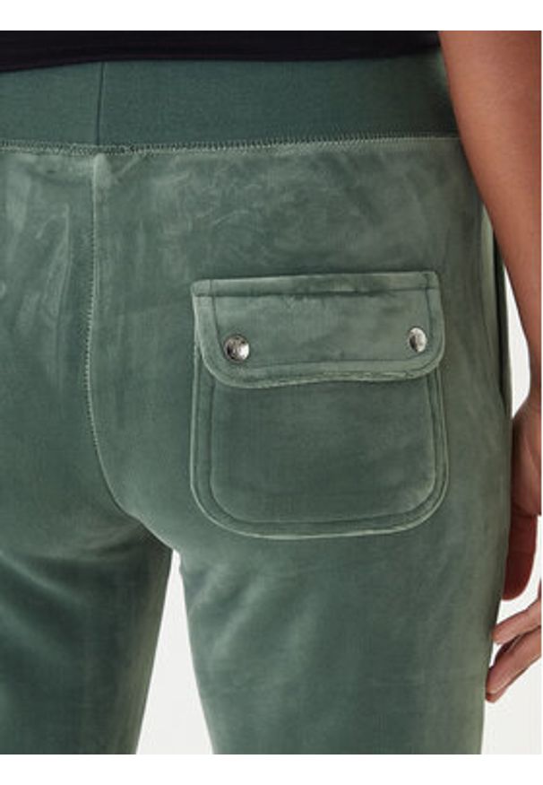 Juicy Couture Spodnie dresowe Layla JCSEBJ001 Zielony Flared Leg. Kolor: zielony. Materiał: syntetyk