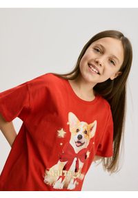 Reserved - Świąteczny t-shirt - czerwony. Kolor: czerwony. Materiał: bawełna. Styl: wizytowy #1