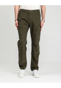 MARCUS - Męskie Spodnie Materiałowe Marcus Gerry Cargo 5052 Olive Green 16-200145. Materiał: materiał #2