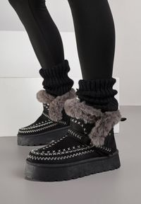 Renee - Czarne Śniegowce na Platformie z Futerkiem i Haftowanym Wzorem Celatusa. Okazja: na co dzień. Kolor: czarny. Materiał: futro. Wzór: haft. Sezon: zima. Obcas: na platformie. Styl: casual #3