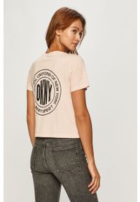 DKNY - Dkny - T-shirt. Okazja: na co dzień. Kolor: różowy. Materiał: bawełna, dzianina. Wzór: nadruk. Styl: casual #5