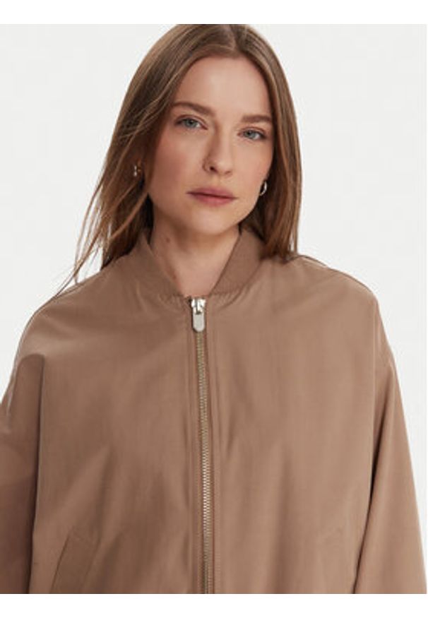 Tatuum Kurtka bomber Sakalino T2503.012 Beżowy Loose Fit. Kolor: beżowy. Materiał: syntetyk