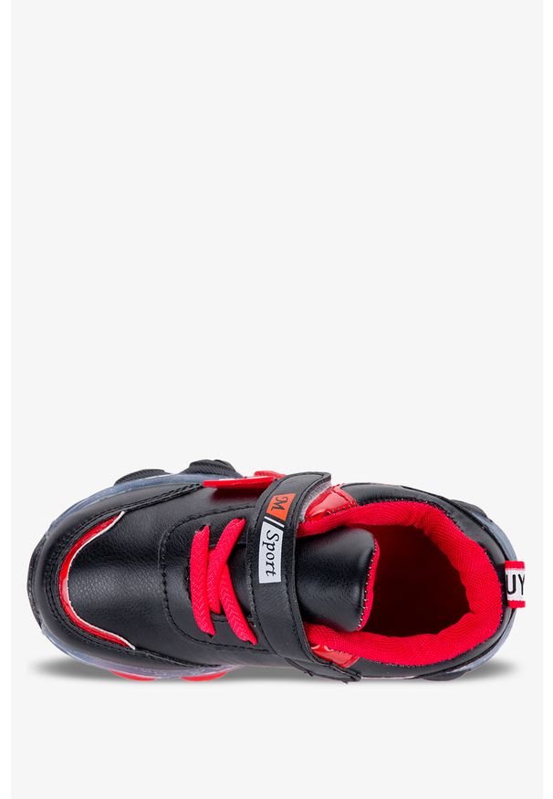 Casu - Czarne buty sportowe na rzep casu 15-11-21-m. Zapięcie: rzepy. Kolor: czerwony, wielokolorowy, czarny
