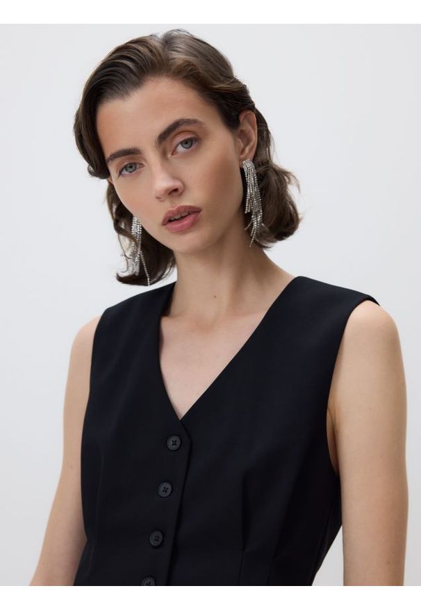 Reserved - Kamizelka z zakładkami - czarny. Kolor: czarny. Materiał: tkanina, wiskoza