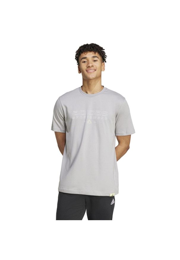 Adidas - Koszulka męska adidas Tech Linear Graphic. Kolor: szary. Sport: fitness