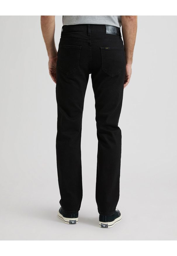 Lee - MESKIE SPODNIE LEE REGULAR STRAIGHT BLACK OVERDYE 112140861