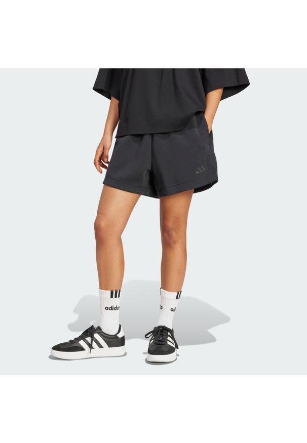 Adidas - Szorty Soft Lux Loose. Kolor: czarny. Sport: fitness