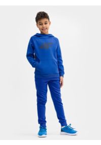 4f - Spodnie dresowe joggery chłopięce. Kolor: niebieski. Materiał: dresówka. Sezon: wiosna #1