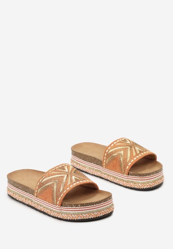 Born2be - Pomarańczowe Klapki na Korkowej Podeszwie z Plecionką w Stylu Boho z Cyrkoniami Criwila. Okazja: na co dzień. Kolor: pomarańczowy. Materiał: jeans. Sezon: lato. Styl: boho