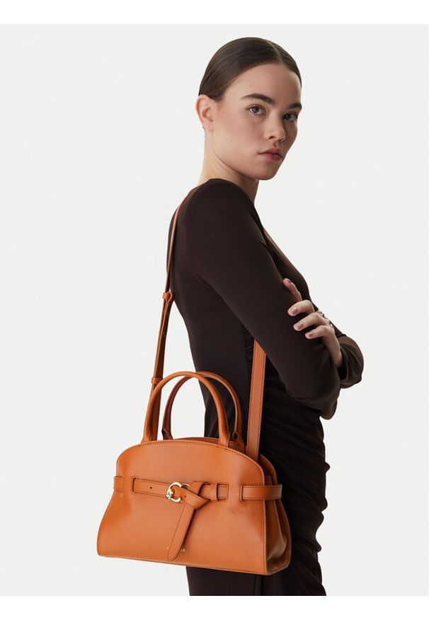 Coccinelle Torebka TLA Coccinellesabine E1 TLA 18 02 01 Brązowy. Kolor: brązowy. Materiał: skórzane