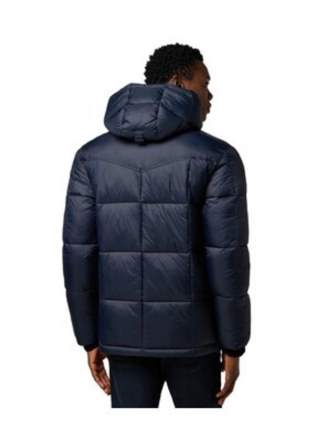 Wrangler Kurtka zimowa 112371450 Czarny Regular Fit. Kolor: czarny. Sezon: zima