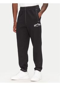 Adidas - adidas Spodnie dresowe JP4487 Czarny Regular Fit. Kolor: czarny. Materiał: bawełna #1