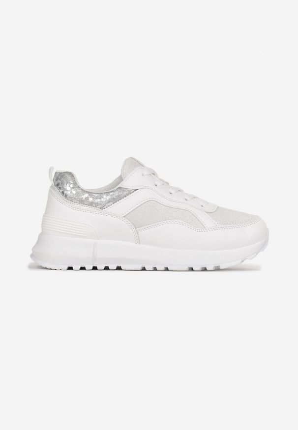 Born2be - Białe Sneakersy na Grubej Podeszwie z Brokatem Komerta. Okazja: na co dzień. Nosek buta: okrągły. Zapięcie: sznurówki. Kolor: biały. Materiał: jeans, materiał. Sezon: wiosna, jesień, lato. Obcas: na obcasie. Wysokość obcasa: niski