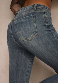 Renee - Niebieskie Jeansy Regular Waist z Bawełny o Kroju Dzwonów Zenirae. Kolor: niebieski. Styl: elegancki #3
