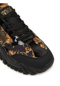 Versace Jeans Couture Sneakersy 79YA3SIB ZSC90 Czarny. Kolor: czarny. Materiał: materiał #6