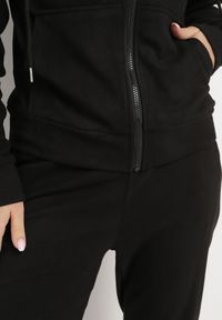 Born2be - Czarny Komplet Dresowy Bluza z Kapturem i Spodnie z Troczkiem Sorttia. Kolor: czarny. Materiał: dresówka #5