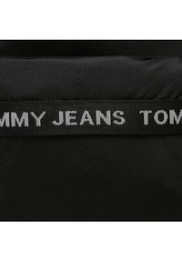 Tommy Jeans Plecak Tjm Essential Dome Backpack AM0AM11175 Czarny. Kolor: czarny. Materiał: materiał #2