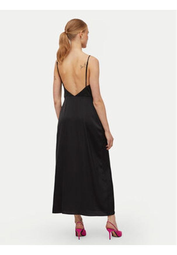 Vila Sukienka koktajlowa Ravenna 14085601 Czarny Regular Fit. Kolor: czarny. Materiał: syntetyk. Styl: wizytowy