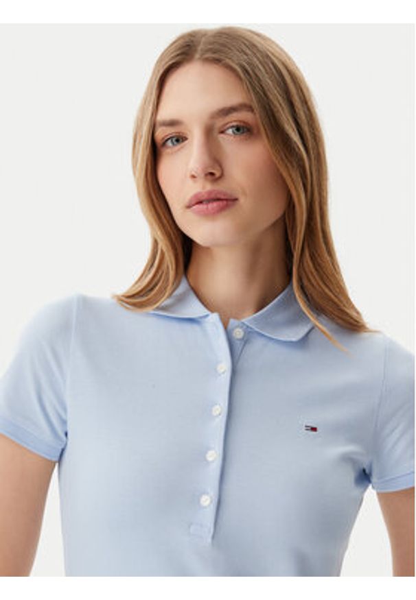Tommy Jeans Sukienka codzienna DW0DW20383 Błękitny Regular Fit. Okazja: na co dzień. Kolor: niebieski. Materiał: bawełna. Typ sukienki: proste. Styl: casual